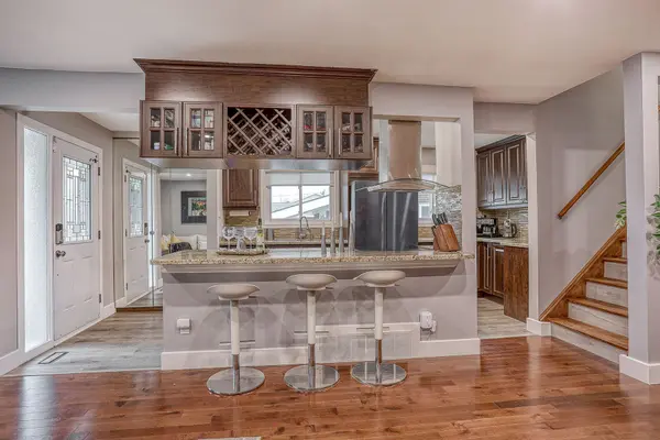 270 Roywood DR, Toronto C13, ON M3A 2E6