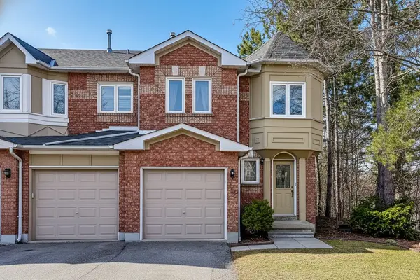 923 Caribou Valley CIR, Newmarket, ON L3X 1W9