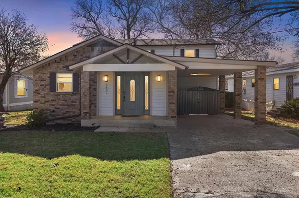 6837 Briar Road, Azle, TX 76020