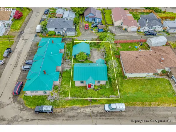 1170 N Baxter ST, Coquille, OR 97423