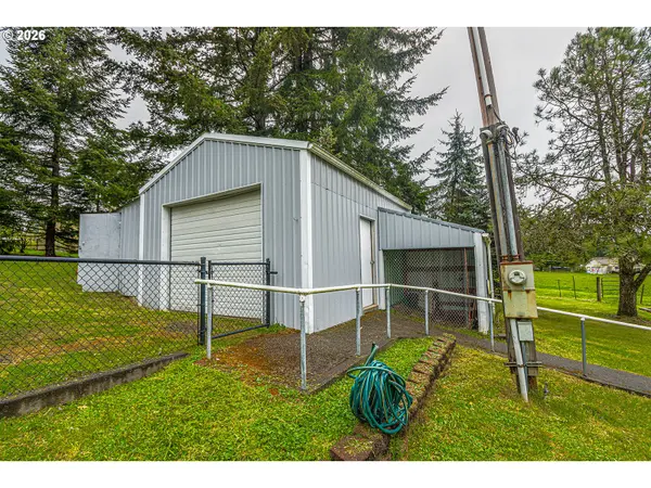 69836 WALKER RD, Rainier, OR 97048