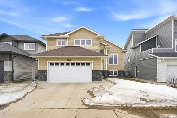 1007 Glacial Shores COMMON, Saskatoon, SK S7S 1N1