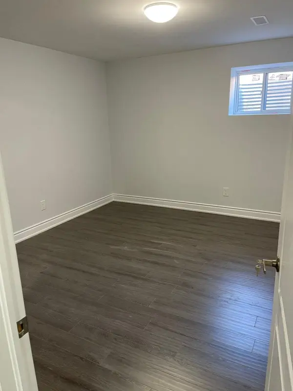 37 Truro CIR, Brampton, ON L7A 4E4