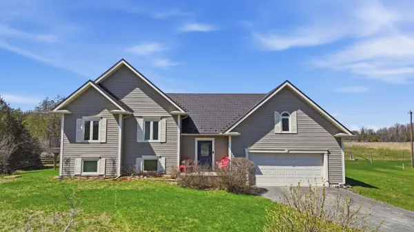 1662 Richmond RD, Beckwith, ON K7A 4S7