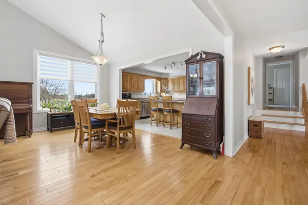 1662 Richmond RD, Beckwith, ON K7A 4S7