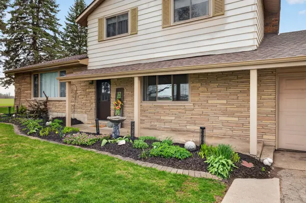 8889 Hacienda RD, Malahide, ON N5H 2R1