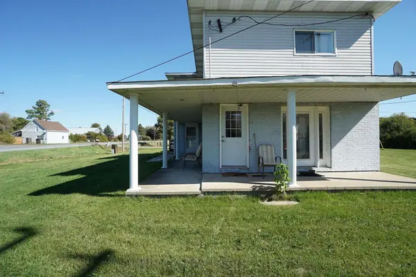 612 Russell RD #Upper Level, Clarence-rockland, ON K0A 2A0