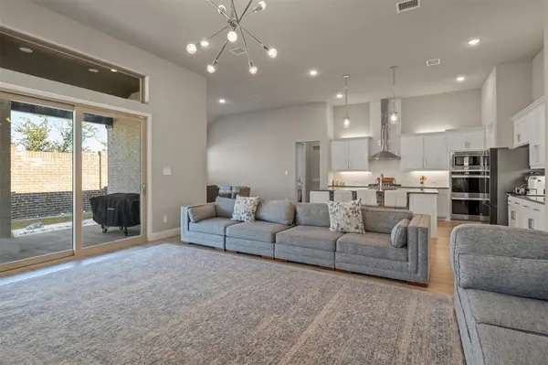 1032 Boardwalk Road, Allen, TX 75013