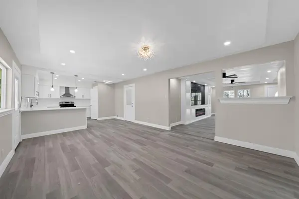 1122 Pinedale Lane, Dallas, TX 75241