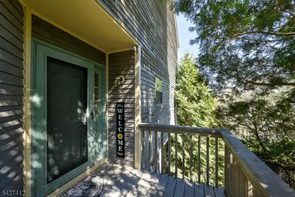 50H Beacon Hill Rd #H, West Milford Twp., NJ 07480