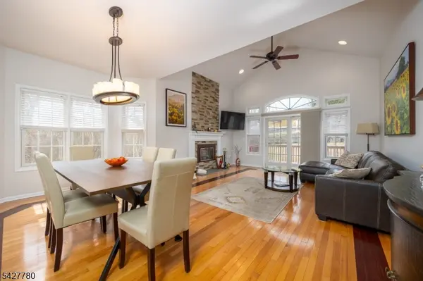 1 Turnberry Ln, Hardyston Twp., NJ 07419