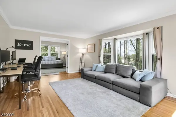 16 Lenape Ct, Bernards Twp., NJ 07920