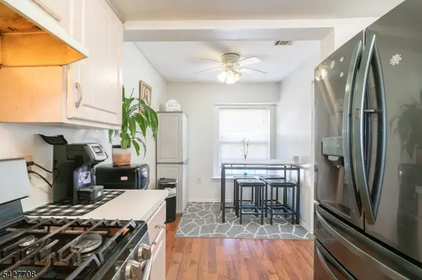 52 Cambridge, Oxford Twp., NJ 07863