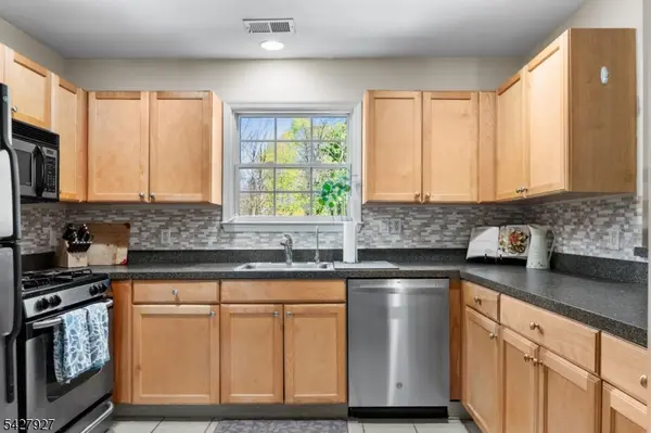 30-13 Federal Hill Rd #13, Pompton Lakes Boro, NJ 07442