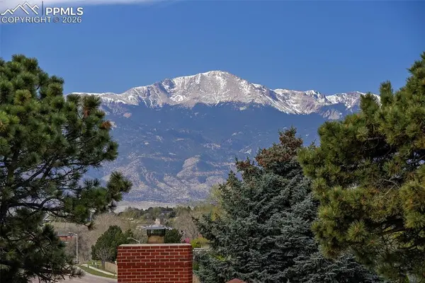 6589 Pahokee DR, Colorado Springs, CO 80915