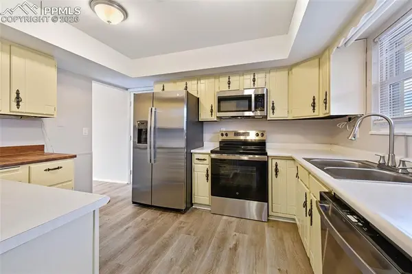 6589 Pahokee DR, Colorado Springs, CO 80915