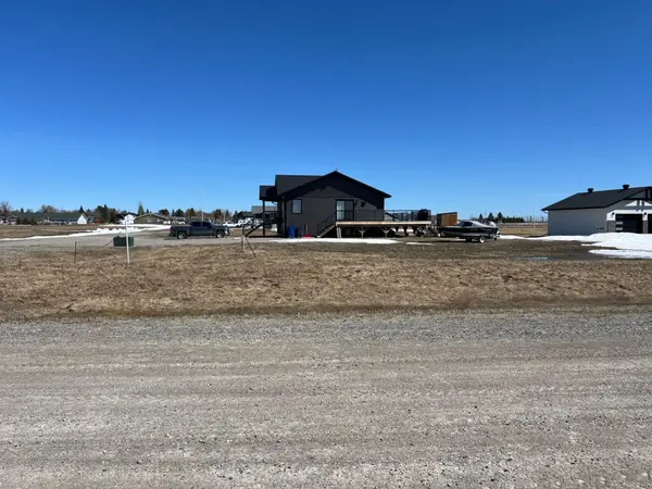 31 Jules Gravel CRES, Armstrong, ON P0J 1E0