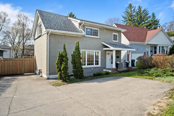 4625 Dundas ST W, Toronto W08, ON M9A 1A4