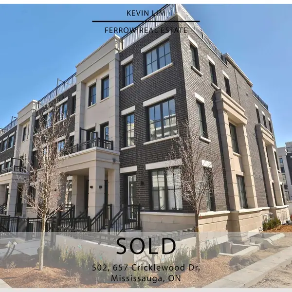 657 Cricklewood DR #502, Mississauga, ON L5G 0B8