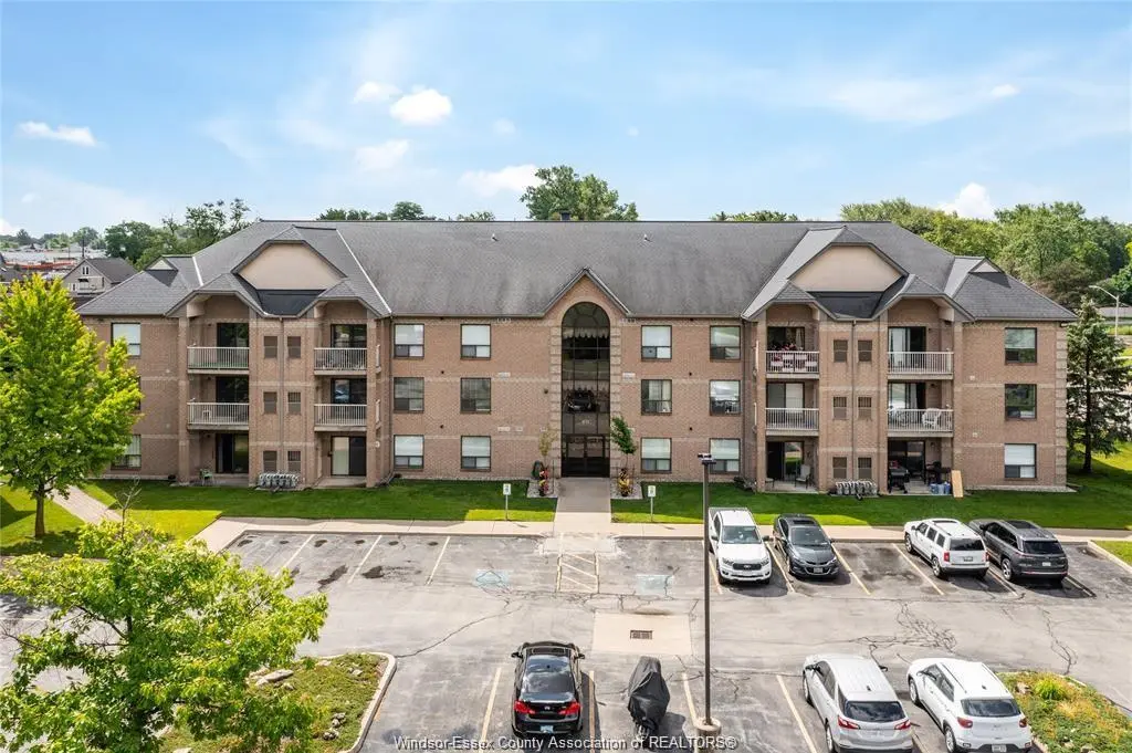 451 Grand Marais Road West #315, Windsor, ON N9E 4S2
