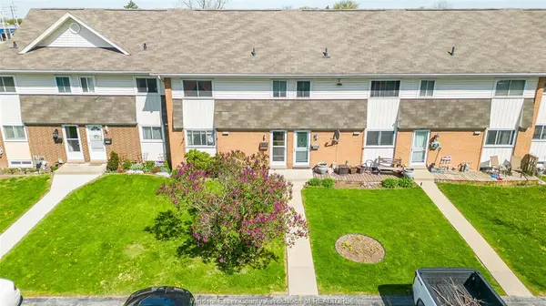 2693 MEADOWBROOK Lane, Windsor, ON N8T 2Y3