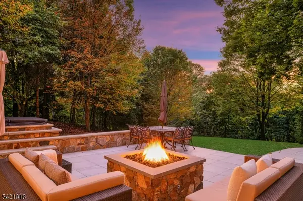 6 Wildlife Run, Boonton Twp., NJ 07005