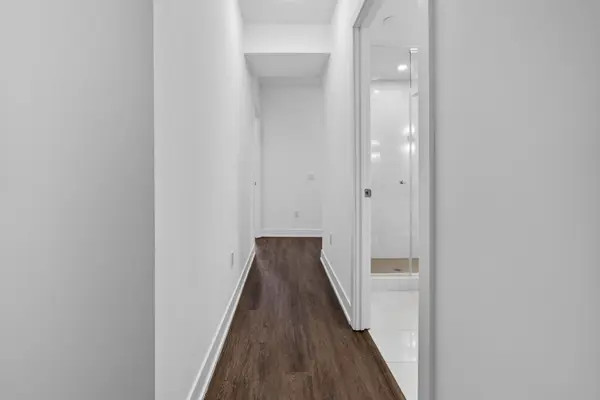 2 Teagarden CT #707, Toronto C14, ON M2N 5Z9