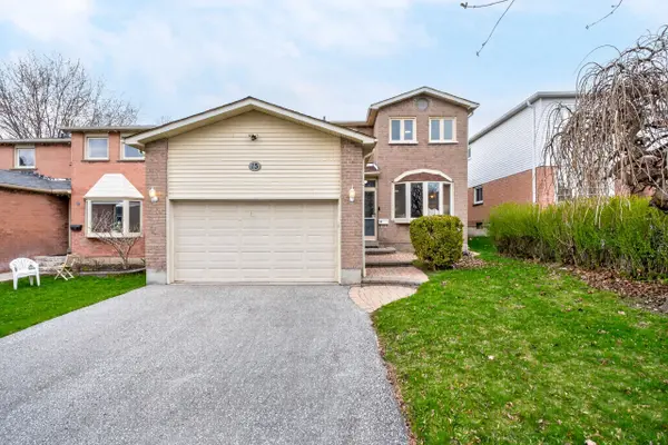 15 Gardiner DR, Ajax, ON L1S 5Z1