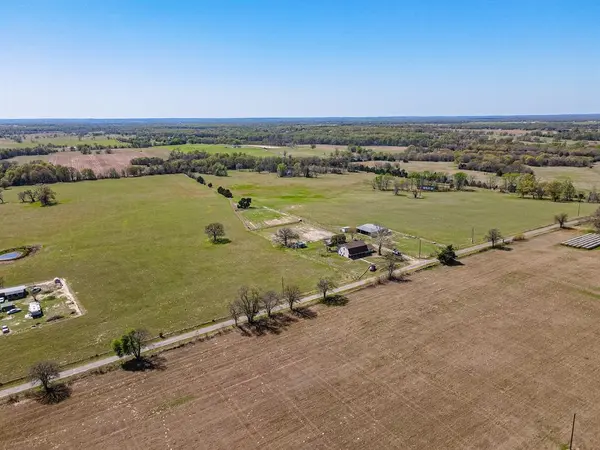 198 Vz County Road 4311, Ben Wheeler, TX 75754