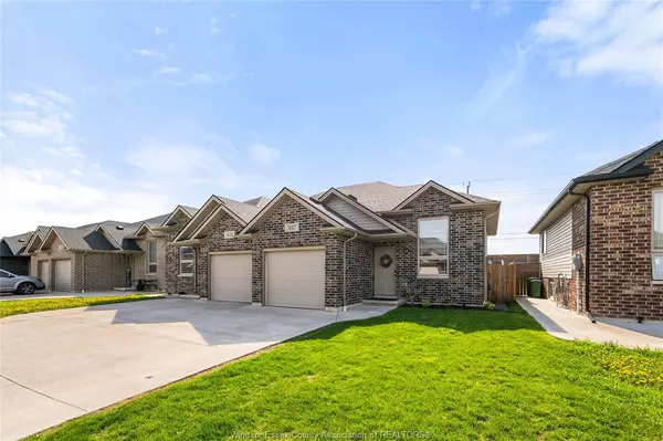 3117 VIOLA Crescent, Windsor, ON N8N 0A1