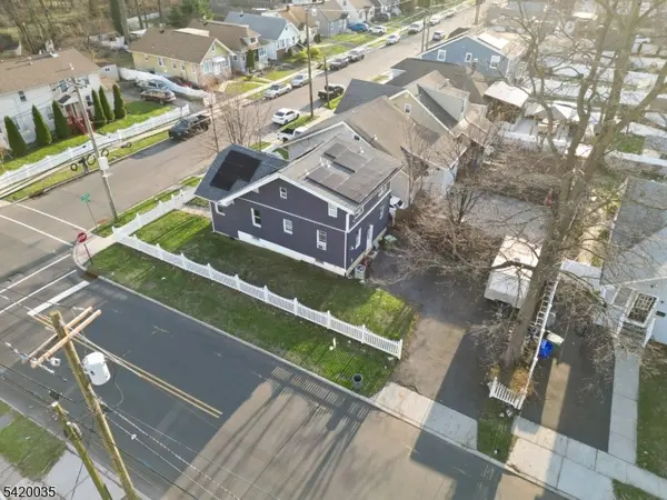 247 E 7Th Ave, Roselle Boro, NJ 07203