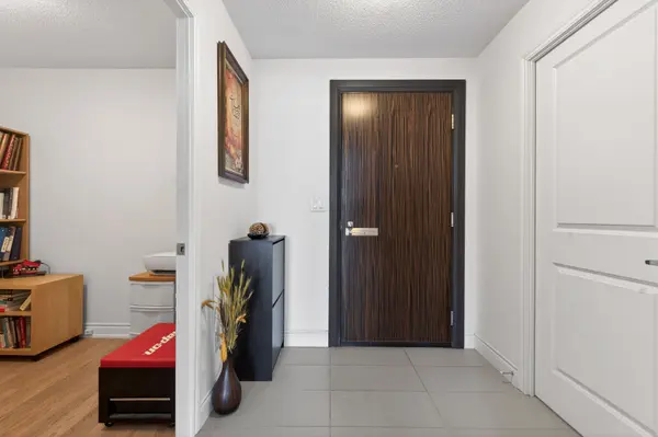 253 South Park RD #709, Markham, ON L3T 0B4