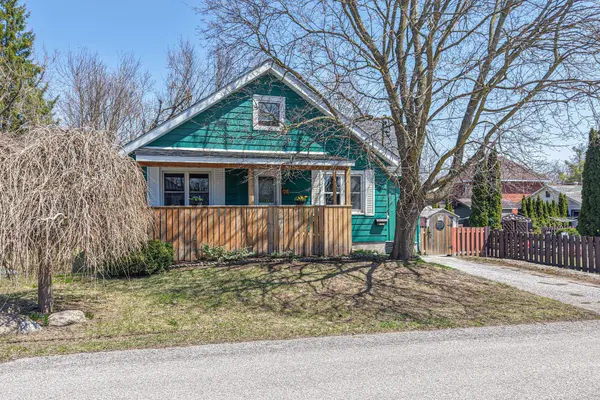 76 McKenzie ST, Orillia, ON L3V 6A7