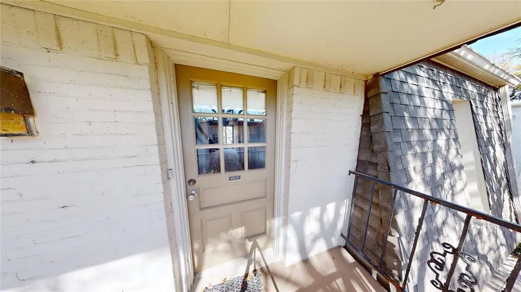 902 S Weatherred Drive #902F, Richardson, TX 75080