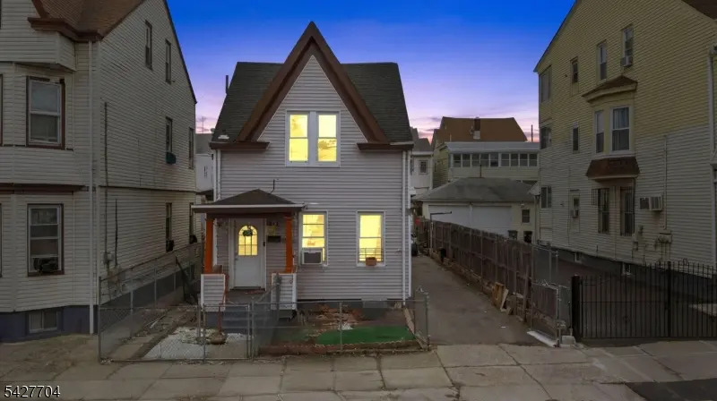 101-103 Sheridan Ave, Paterson City, NJ 07502