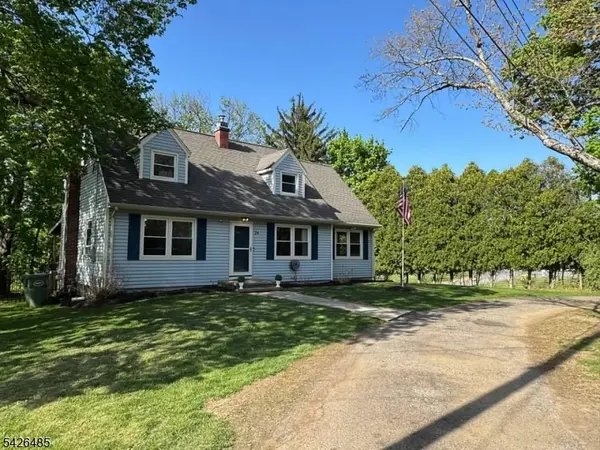 24 High St, Bloomsbury Boro, NJ 08804