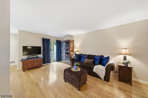 902 Hawley Ct #902, Denville Twp., NJ 07834