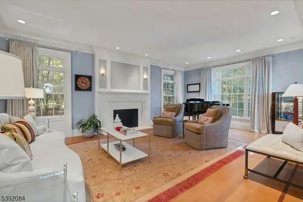 27 Hillside Ave, Millburn Twp., NJ 07078