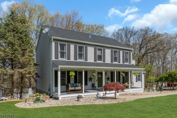 16 Joan Dr, Byram Twp., NJ 07874