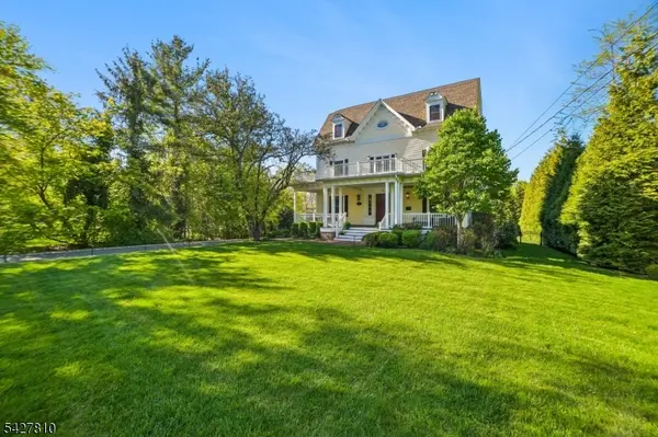 77 Kent Place Blvd, Summit City, NJ 07901