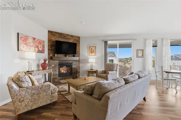 3009 Bright Moon DR, Colorado Springs, CO 80908