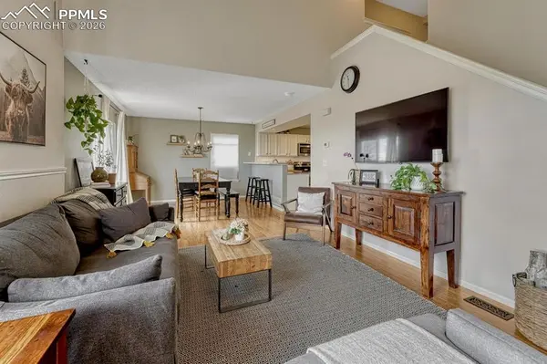 4655 Stargazer DR, Colorado Springs, CO 80922