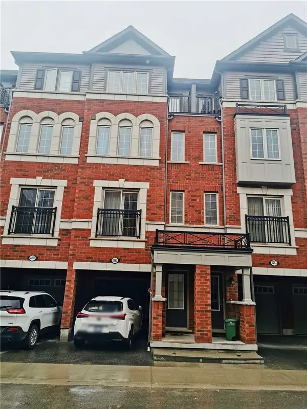 2285 Chevron Prince PATH #479, Oshawa, ON L1L 0K8