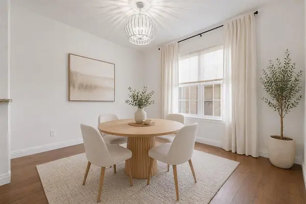 708 Creekwood Drive, Lewisville, TX 75067