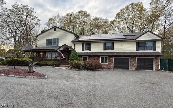 328 Hillside Ave, Livingston Twp., NJ 07039