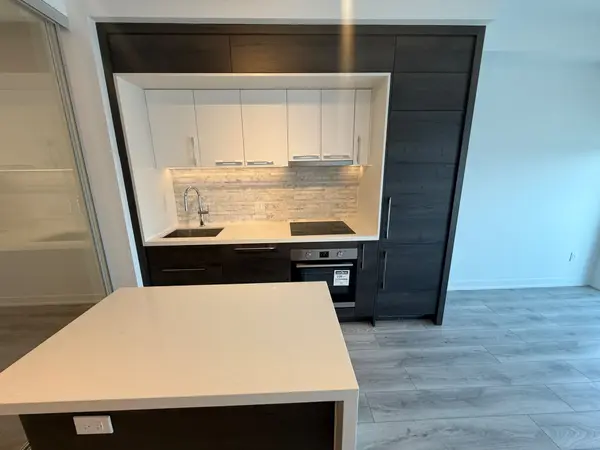 29 Green Trail CT #1809, Toronto C15, ON M2K 1E3