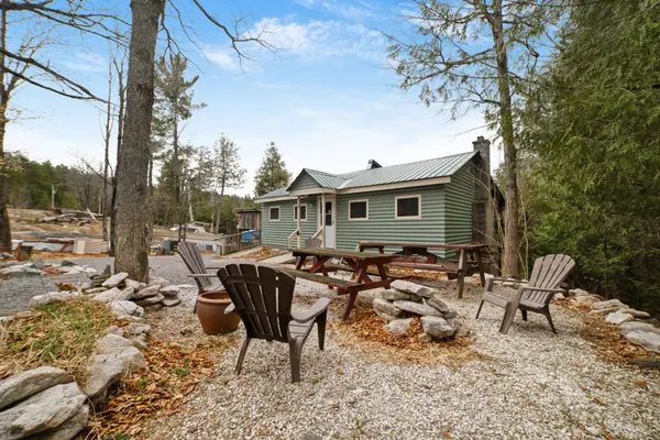 817 Darling Concession 7 RD, Lanark Highlands, ON K0A 1P0