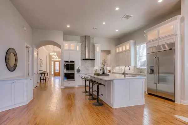 904 Charleston Drive, Southlake, TX 76092