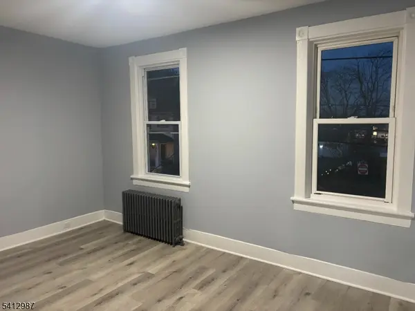 286 Bates St, Phillipsburg Town, NJ 08865