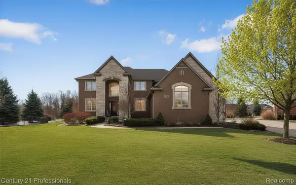 6024 Harbor CT, Washington Township, MI 48094